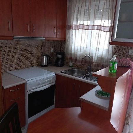 Ιάνθη Studio Apartment Kardítsa Екстериор снимка